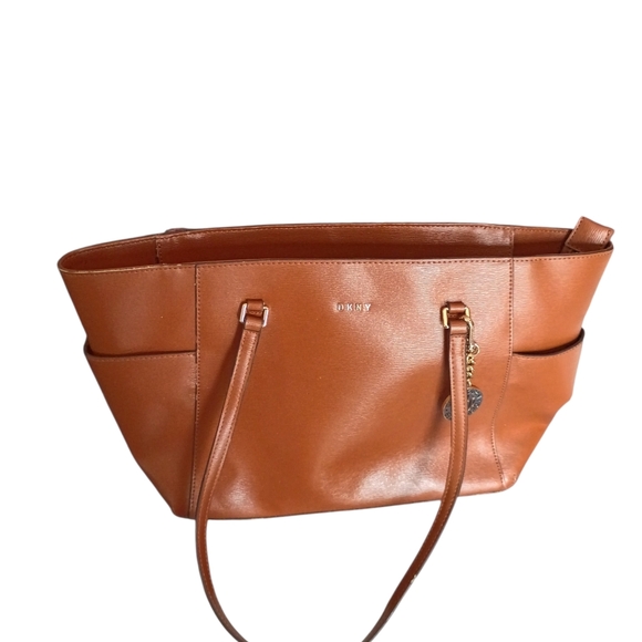 Slightly Used DKNY Bryant Zippered Women Tote - Picture 5 of 6